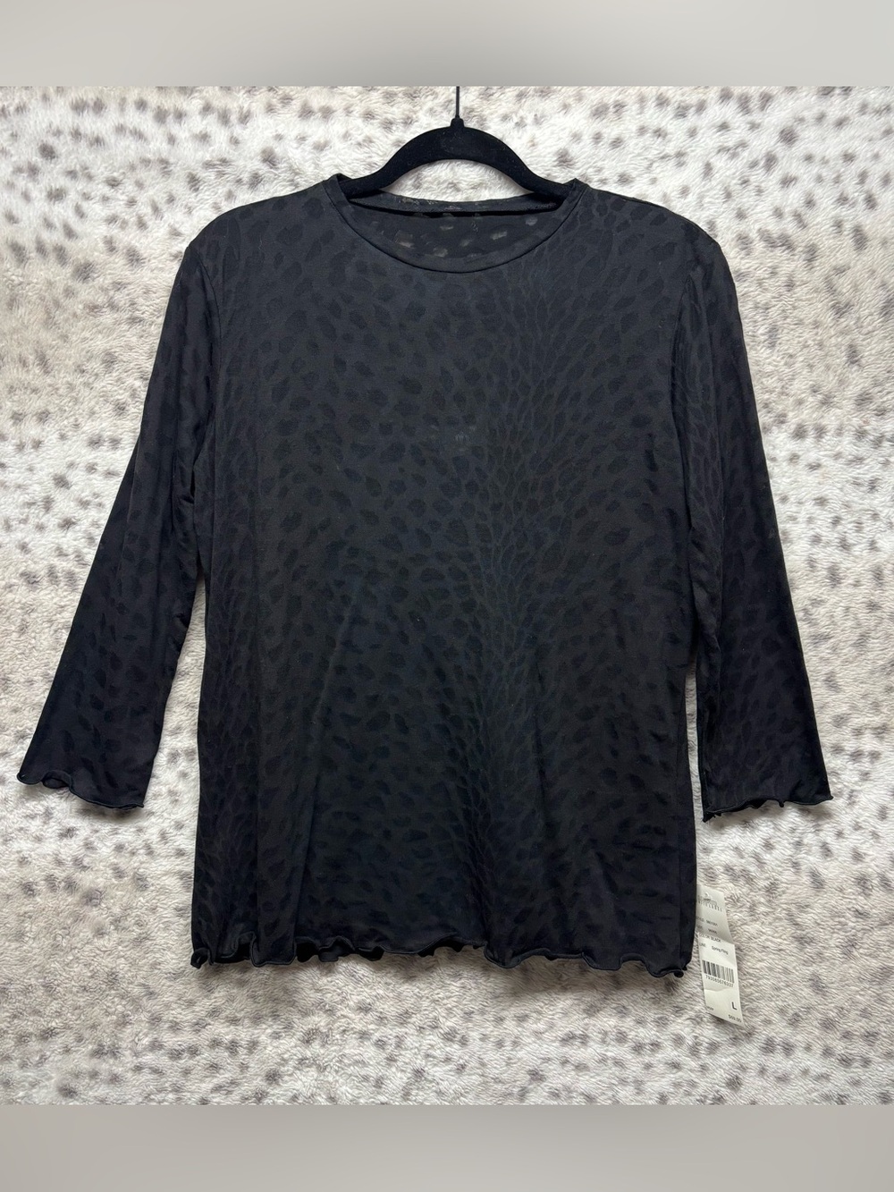 Y2K SUSAN BRISTOL WHITE LABEL ANIMAL PRINT LETTUCE HEM TOP